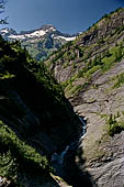 Alpe Veglia - Lungo il percorso scendendo dal Lago del Bianco. 